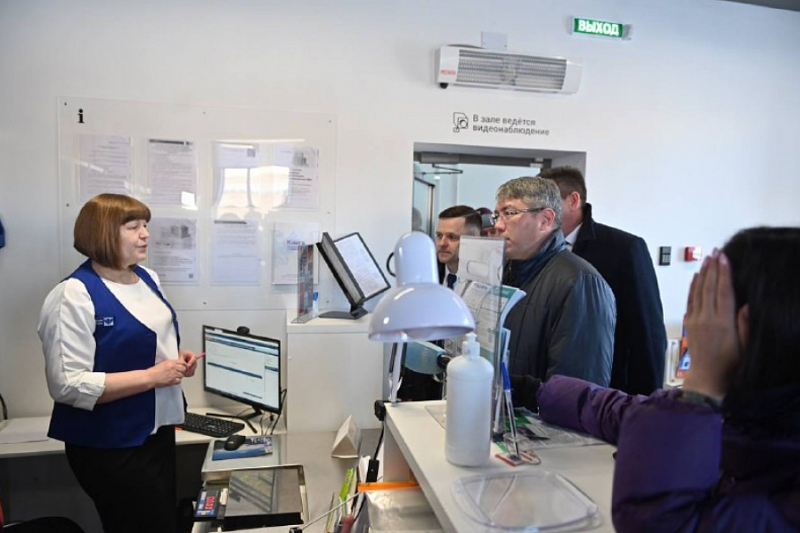 В Бурятии запустили первый в России совместный проект почты и МФЦ