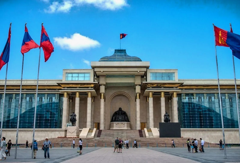 В парламент Монголии поступили угрозы в ходе слушаний о связи фармбизнеса с чиновниками