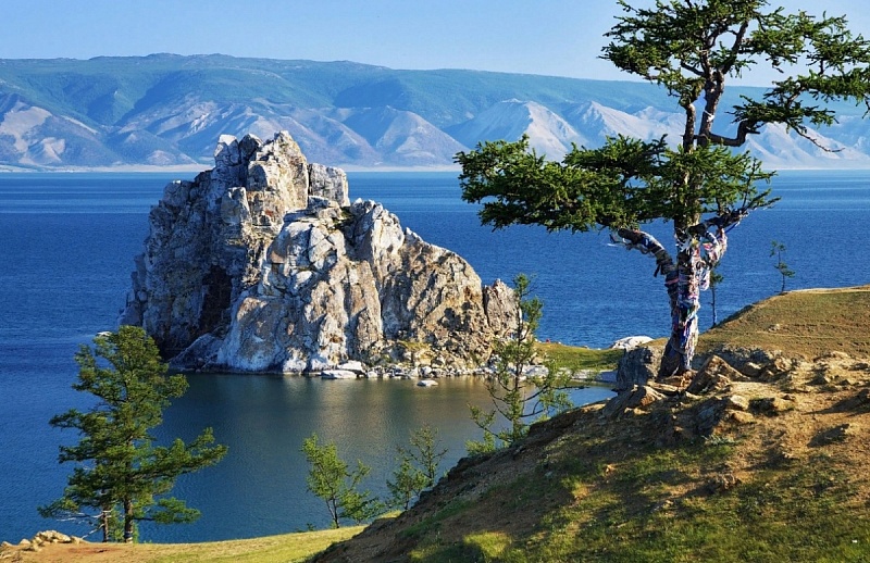 Байкал вошел в тройку самых популярных озер России