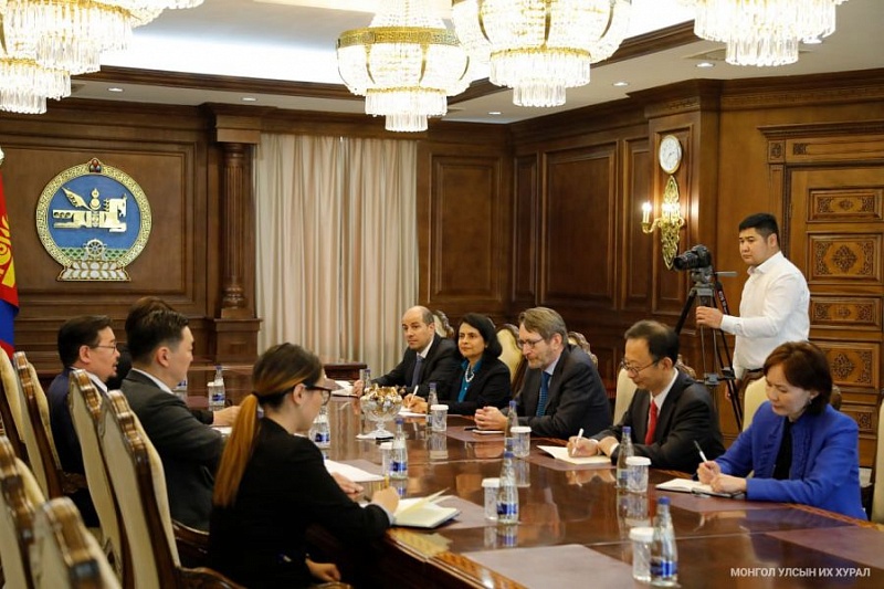 Спикер ВГХ Монголии принял делегацию Международного валютного фонда