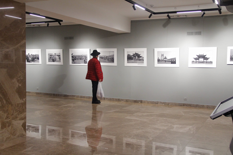 В Улан-Баторе открылась фотовыставка “Рой Чепмен Эндрюс в Монголии”