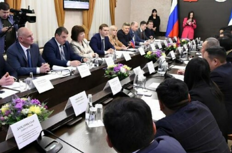 Хакасия и Монголия обсудили вопросы сотрудничества