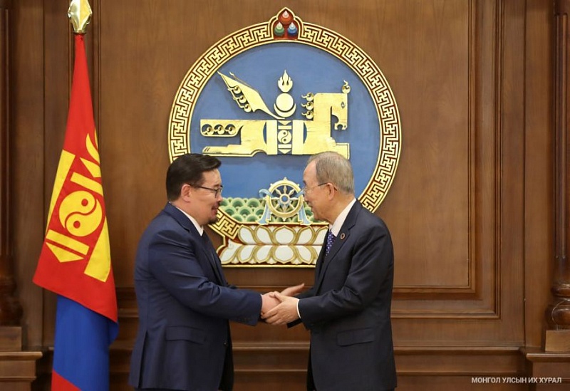 Спикер парламента Монголии встретился с Пан Ги Муном