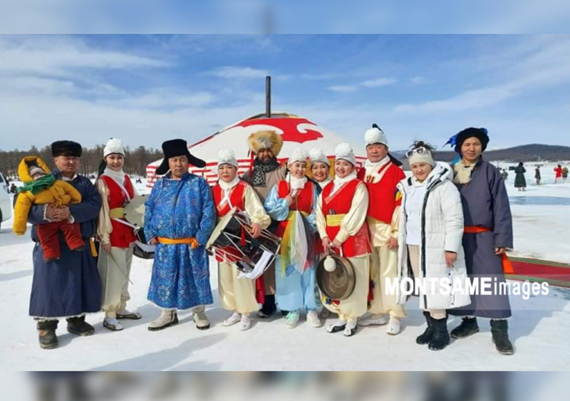 В Монголии прошел ледовый фестиваль “Голубая жемчужина”. ФОТО