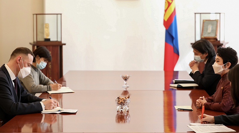 Глава МИД Монголии встретилась с послами Беларуси и Казахстана