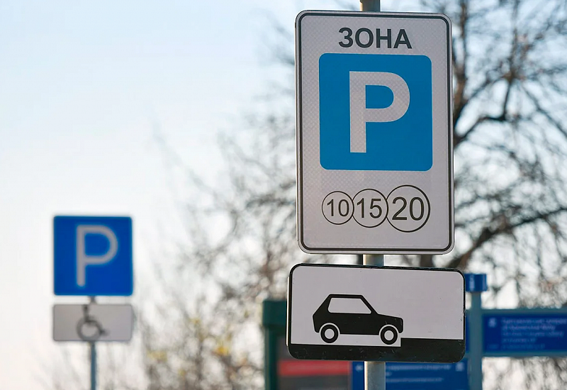 Против платных парковок высказались 42% автомобилистов Бурятии