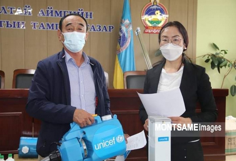 Детский фонд ООН передал Монголии оборудование и дезинфицирующие средства