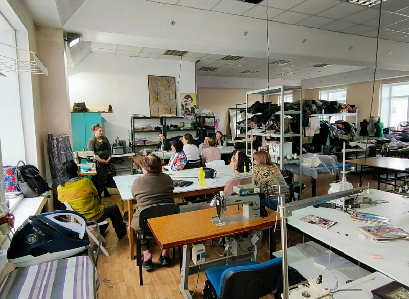 Жители Бурятии могут бесплатно пройти обучающий курс дизайнера одежды