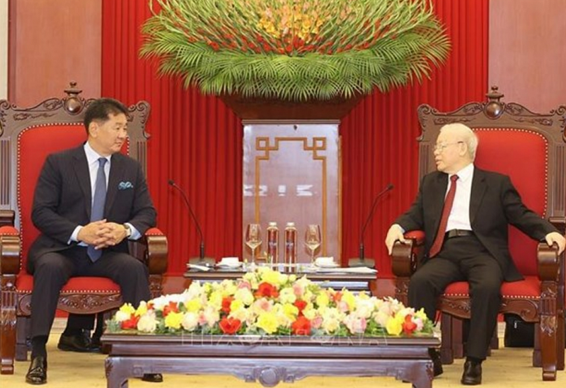 Вьетнам надеется на укрепление сотрудничества с Монголией: глава партии