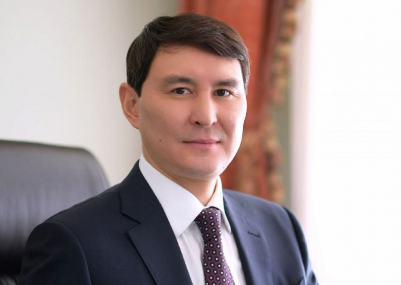 В Казахстане чиновникам предлагают сдать государству незаконно заработанные деньги