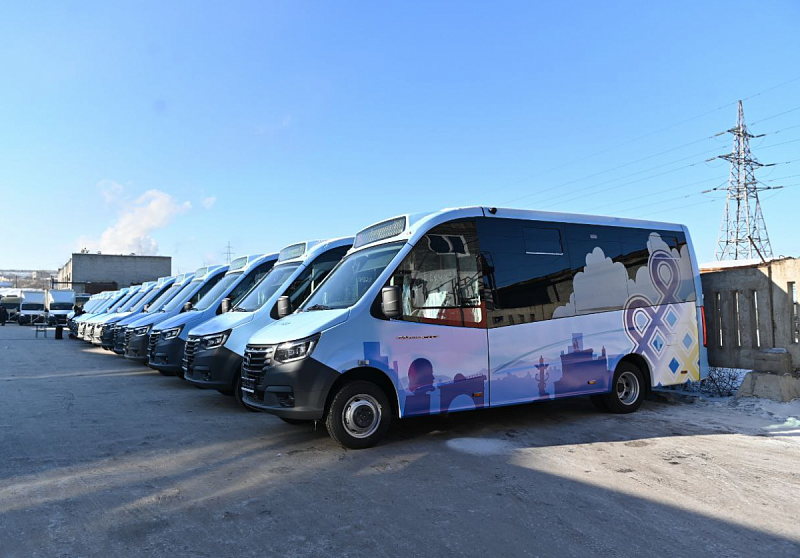 В районах Бурятии на маршруты начали выходить новые автобусы