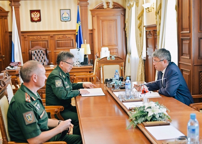 Глава Бурятии встретился с Главным военным прокурором России