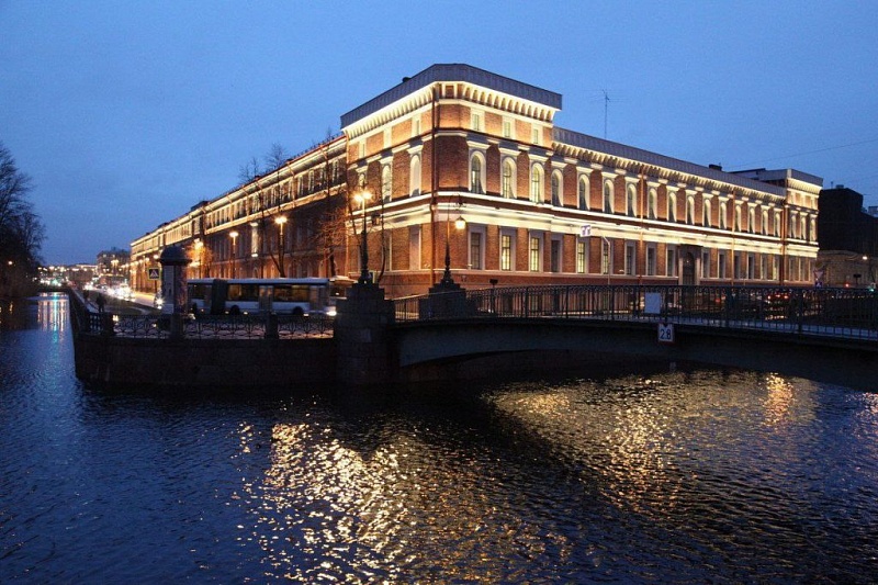 Выставка, посвященная истории российско-китайских отношений, проходит в Санкт-Петербурге