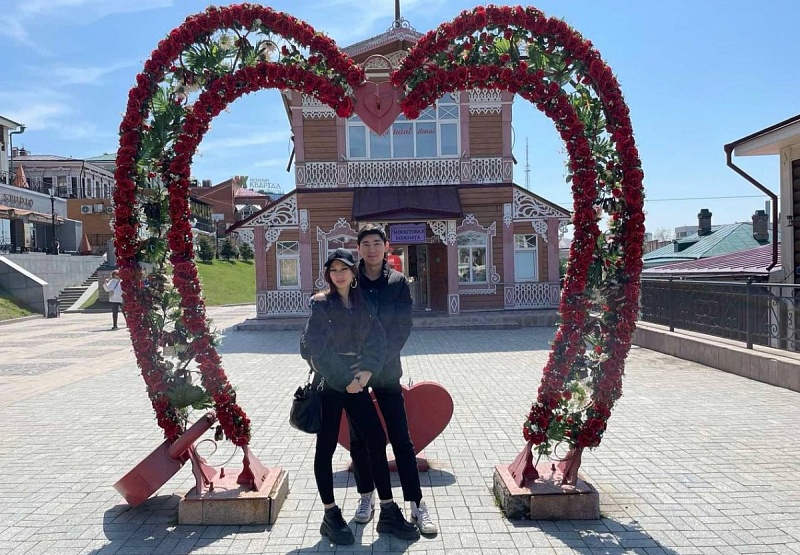 Пара из Бурятии поженится на всероссийском свадебном фестивале на ВДНХ в Москве