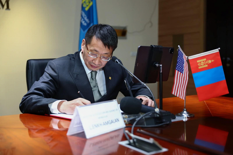 Монгольские студенты будут учиться в США