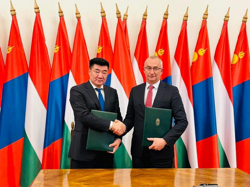 Правительства Монголии и Венгрии заключили Соглашение о воздушном сообщении