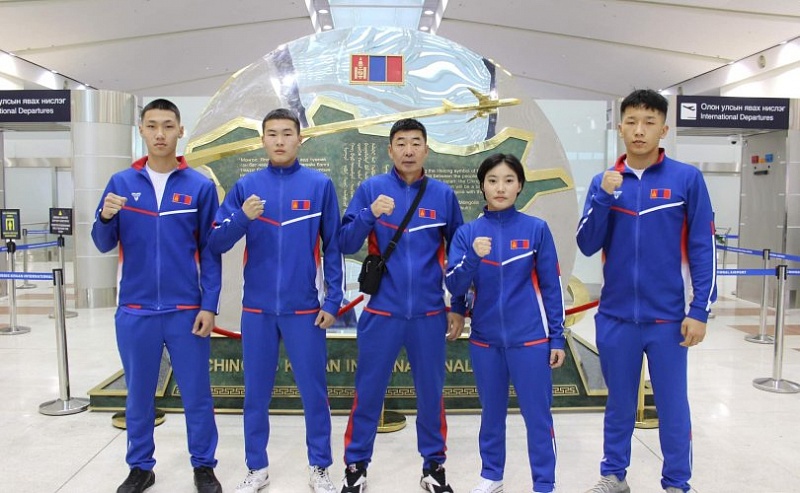 Монгольские спортсмены завоевали две бронзовые медали на чемпионате Азии по ММА