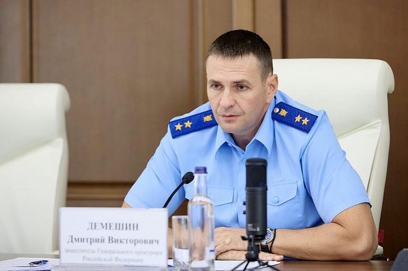 Замгенпрокурора РФ призвал усилить работу по подготовке рабочих специальностей в Бурятии