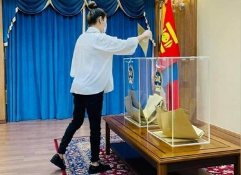 Монгол Улсын Их Хурлын сонгуулийн хугацаанаас өмнөх санал хураалт хилийн чанадад эхэлжээ