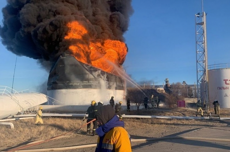 В Монголии произошел пожар на нефтехранилище