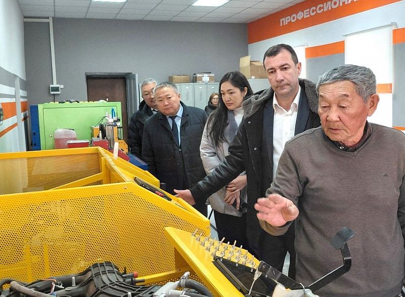 В Бурятии открылись современные мастерские для подготовки кадров лесной, строительной и авиационной отраслей