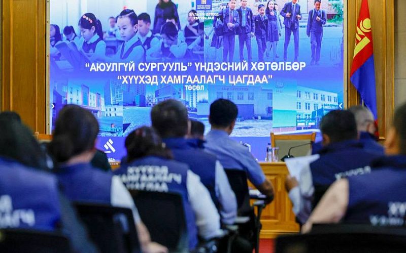 В Монголии начали реализацию проекта “Полицейский-защитник детей”
