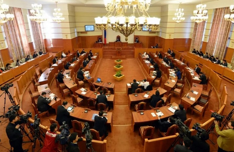 Закон о профилактике и борьбе с COVID-19 Монголии будет действовать до 30 июня