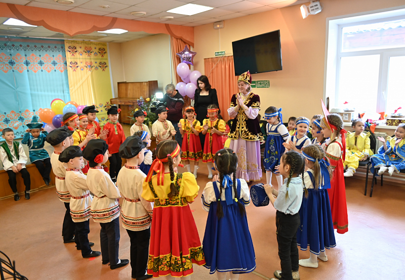 В Улан-Удэ прошел межнациональный праздник «Навруз»