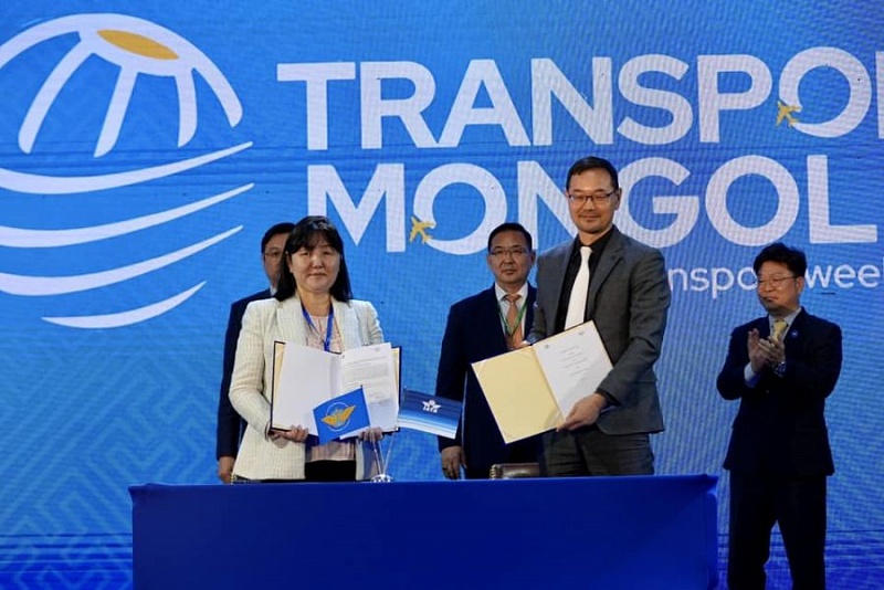 Монголия подписала Меморандум о взаимопонимании с Международной ассоциацией воздушного транспорта