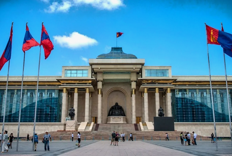 В Монголии по новому закону о выборах в парламент избрали 32 женщины