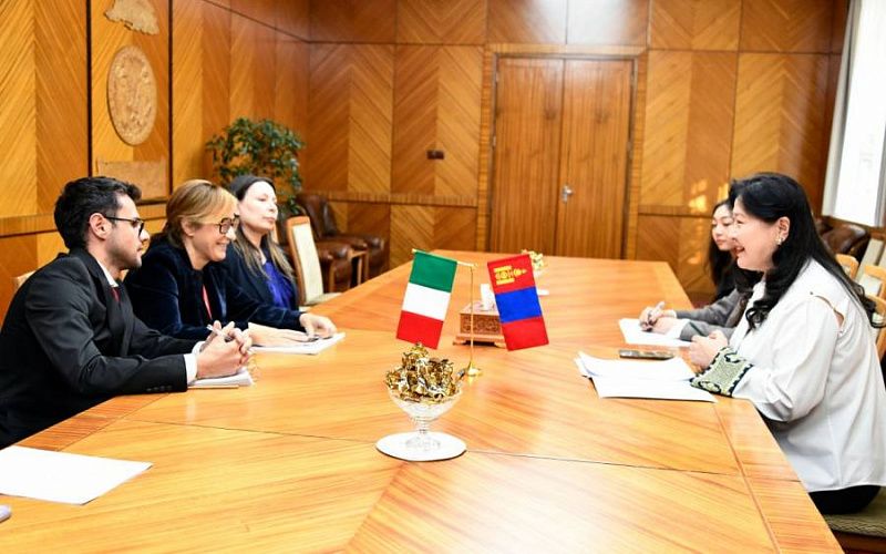 Монголия и Италия обсудили межпарламентское сотрудничество