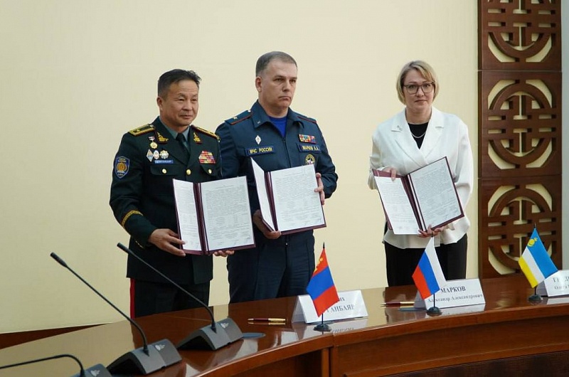 Официальные благодарности от Монголии получили в Бурятии