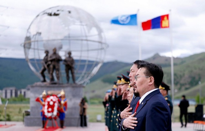 Монголия отмечает международный день миротворцев