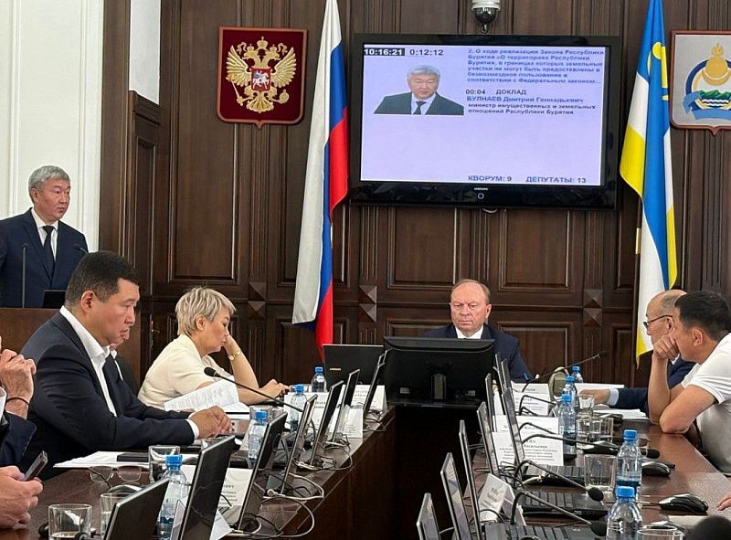 Владимир Павлов: Необходимо распространять успешный опыт по "дальневосточному гектару"