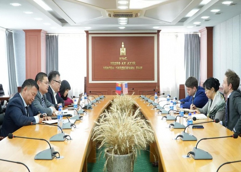 Монголия и США обсудили сотрудничество в области продовольствия и сельского хозяйства