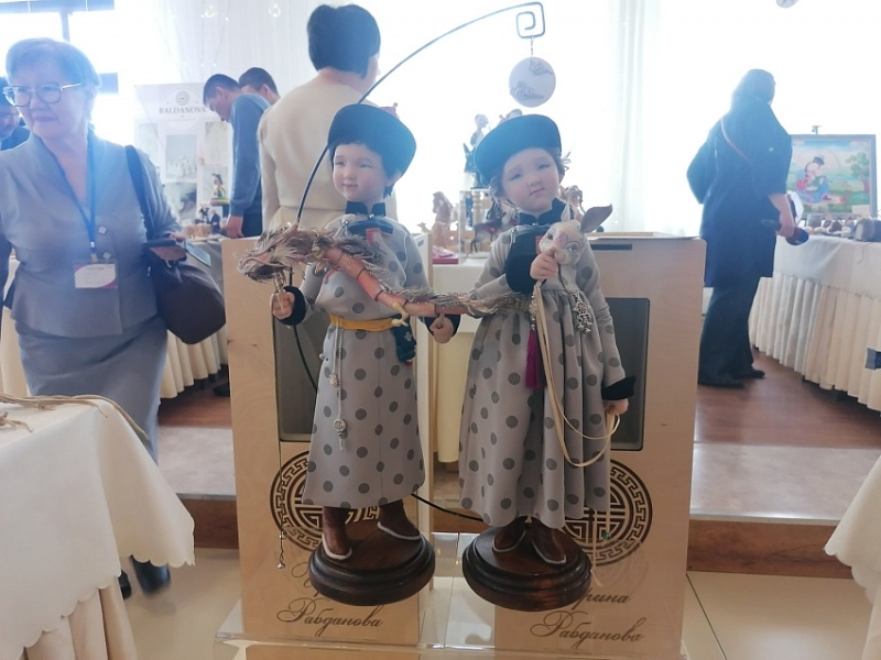 200 сувенирных изделий представлены мастерами Забайкалья на краевом конкурсе «Туристический сувенир Забайкалья»