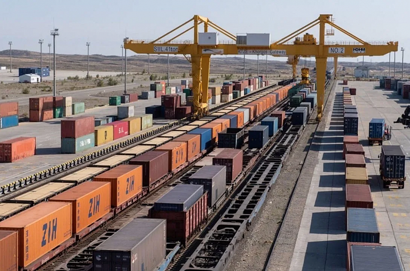 Монголия стремится содействовать экономическому росту путем возрождения сухих портов и аэропортов