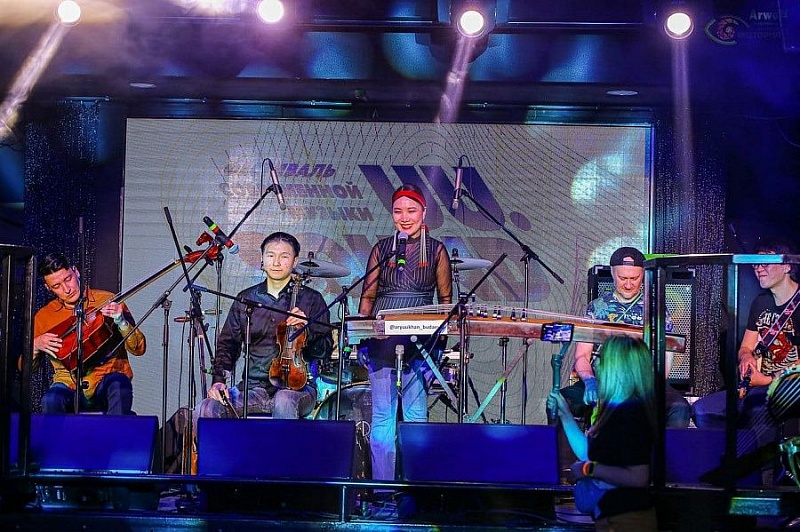 В Улан-Удэ прошёл фестиваль-шоукейс современной музыки UU.SOUND-2021