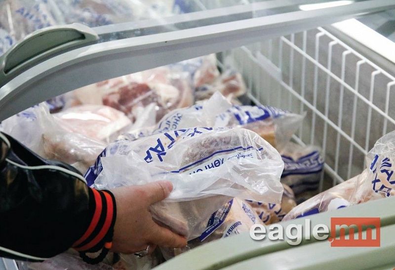 С 24 июня в Монголии приостанавливается розничная продажа мяса из резерва