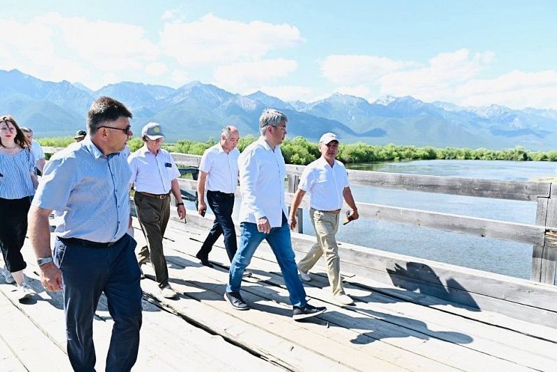 Глава Бурятии посетил соцобъекты Курумканского района: «Работа идет по всем направлениям»