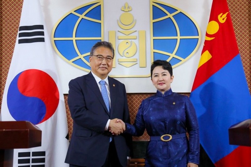 Главы МИД Монголии и Республики Корея провели переговоры