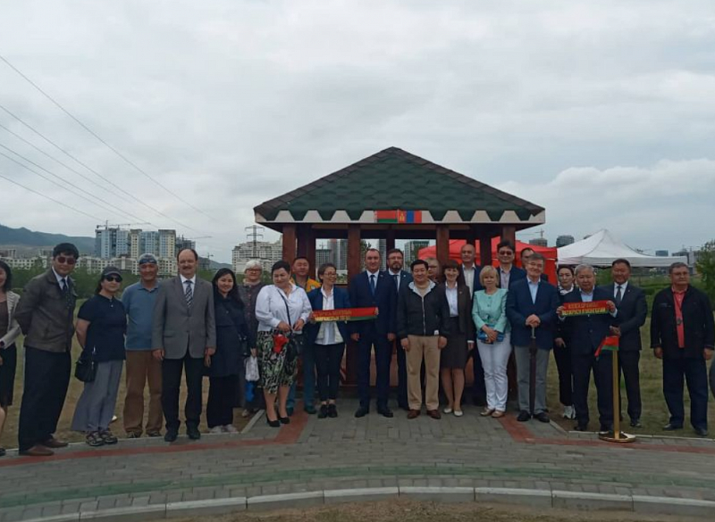 В столице Монголии открыли Аллею дружбы Беларуси и Монголии