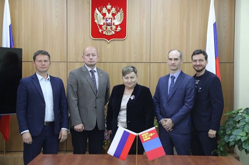 В Русском доме в Улан-Баторе обсудили сотрудничество с Санкт-Петербургским экономическим университетом