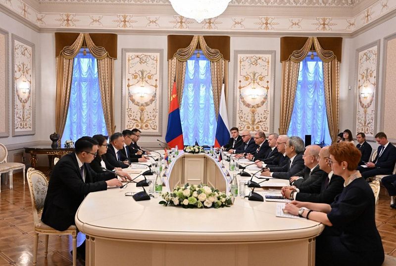 Генпрокуроры России и Монголии обсудили укрепление двусторонних контактов