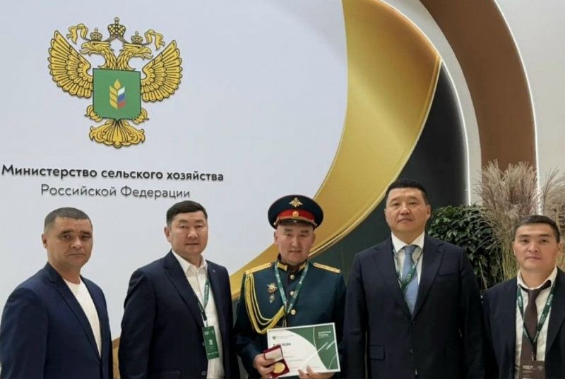 Ветеран СВО из Бурятии удостоен золотой медали за развитие агробизнеса. ВИДЕО