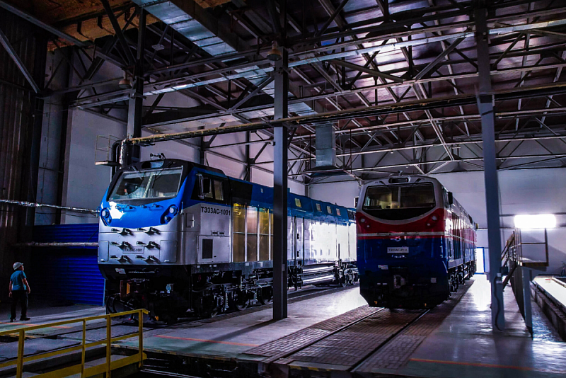 Казахстан начал экспортировать локомотивы в Монголию