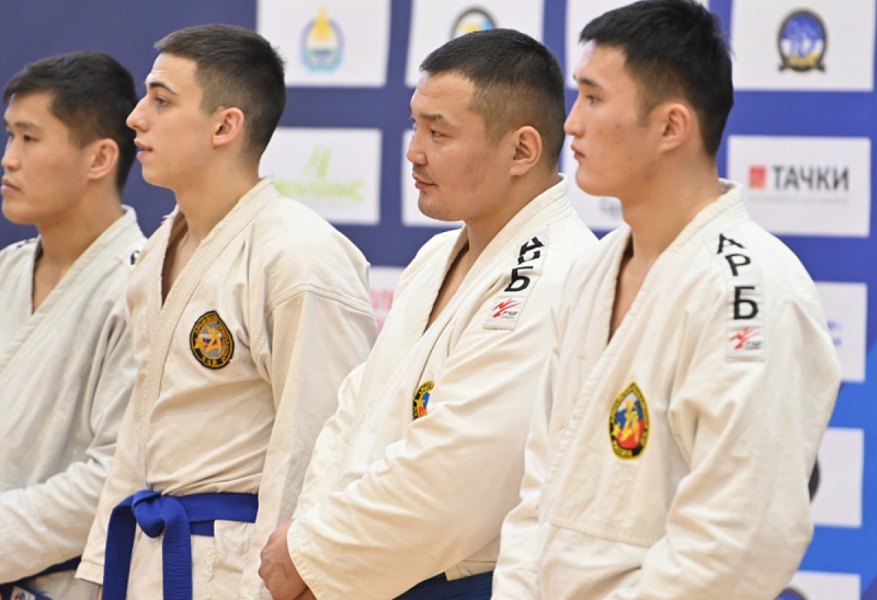 Спортсмены из Бурятии взяли большинство призов на межрегиональном турнире по армейскому рукопашному бою