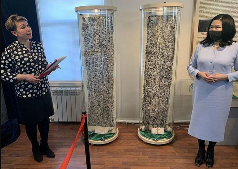 В Улан-Удэ открылась выставка рунической письменности