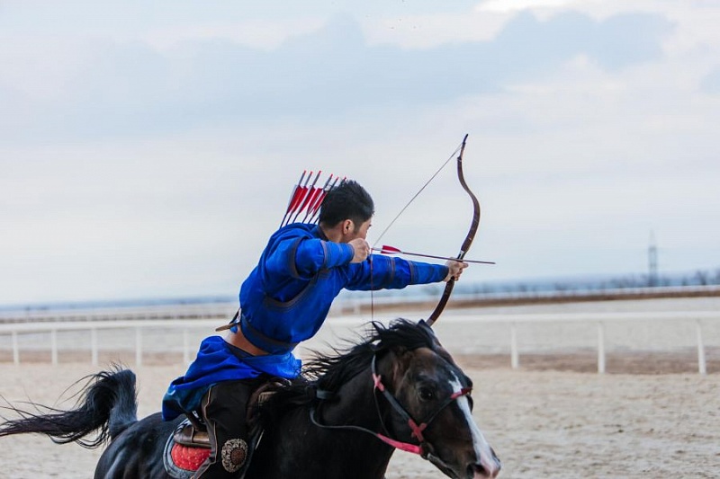 Монгольский лучник завоевал «золото» Кубка Азии