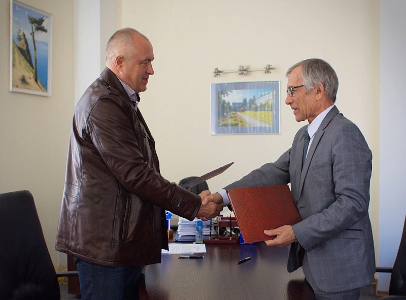 Правительство Бурятии подписало соглашение о сотрудничестве с учеными Иркутского института